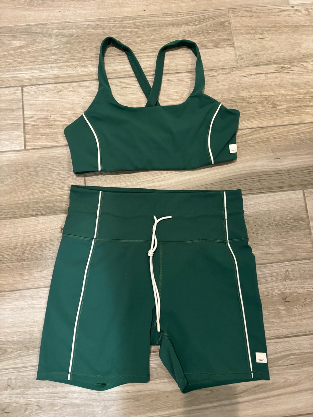 vuori matching set